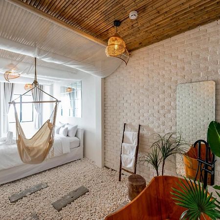 Diamond Rainbow - The Love Aparthotel City Centre مدينة هوشي منه المظهر الخارجي الصورة